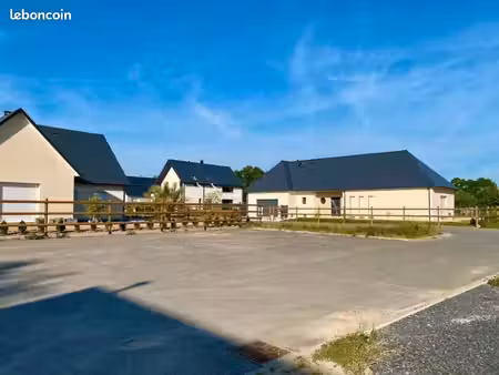 terrain 743 m² grangues