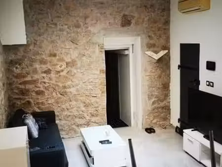 loue t2 meublé
