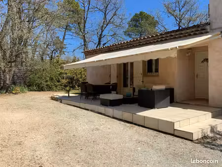 villa 2 pièces a louer de 60m²  jardin  parking et terrasse
