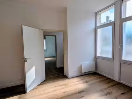 location t2 neuf 50m2