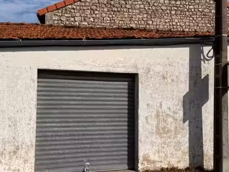 parking individuel fermé 15m2 la rochelle