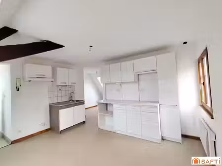 location appartement 4 pièces 48 m² à traubach-le-haut (68210)  550 €