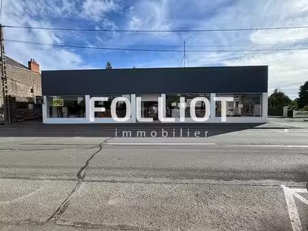 a vendre local commercial de 1890 m²