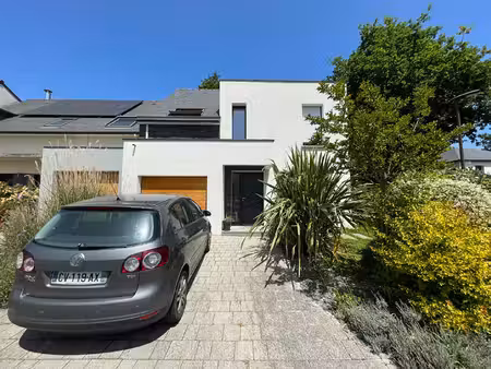 maison chateaugiron 5 pièce(s) 114 m2