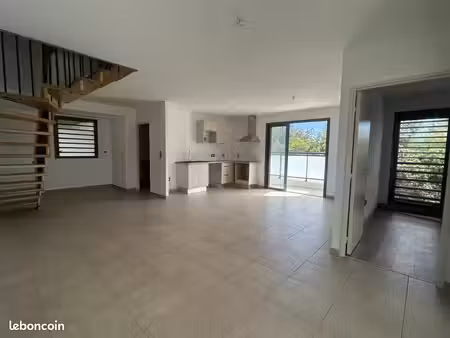 appartement 3 pièces 85 m²