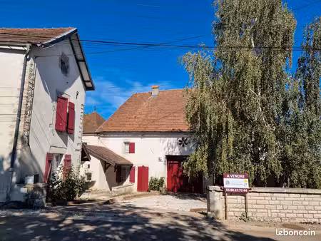 2 maisons anciennes 150m2 sur 3832m2 de terrain
