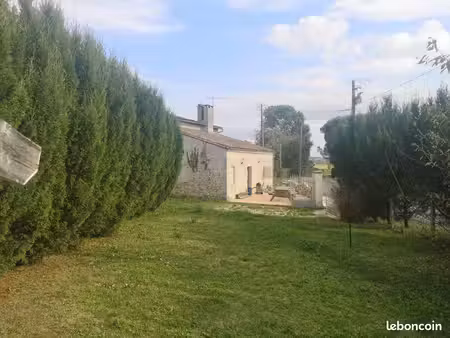 maison en pierre