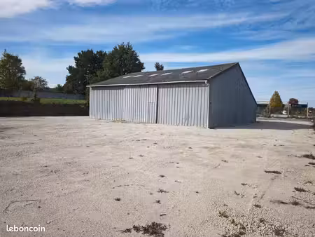 hangar/local à louer