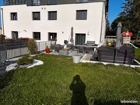 loue appartement t4 – 3 chambres – jardin  terrasse  garage et cave – montlebon