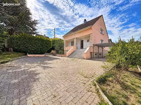 maison 5 pièces 80 m²