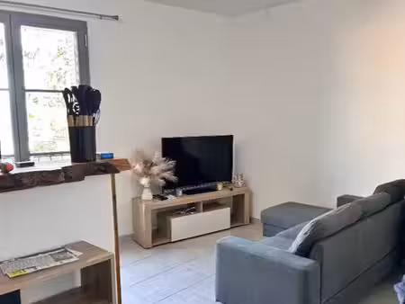 appartement avec terrasse couverte