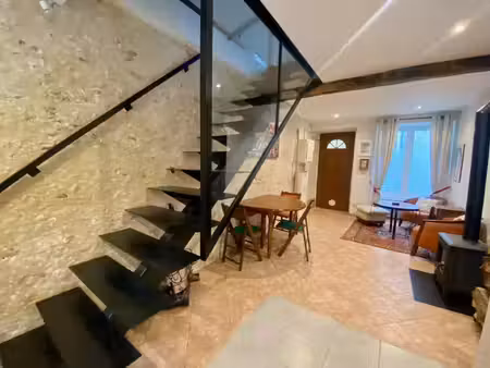 13 min de villefranche  maison de village en pierres avec patio