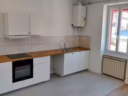 t3 50 m² entièrement rénové – centre-ville la grand-combe