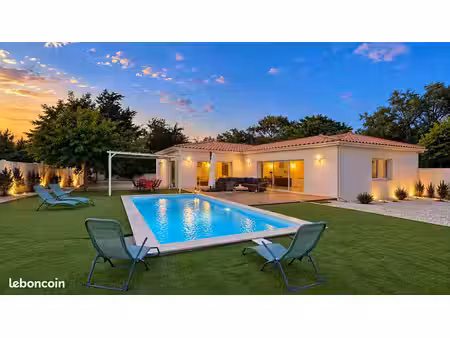 villa neuve 154 m² – piscine chauffée – terrain 930 m² – entre sète et montpellier