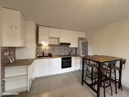appartement 3 pièces 58 m²