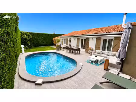 tres belle maison  plain-pied  110m²  belles prestations  piscine