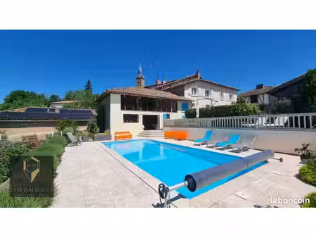 maison 4 pièces 139 m²