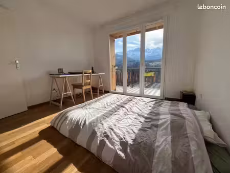 appartement 4 pièces 100m^2