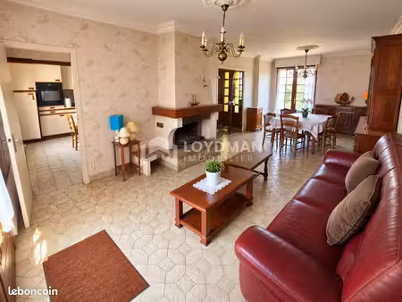 maison 6 pièces 154 m²
