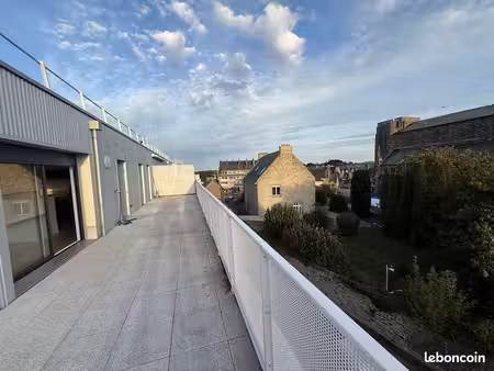 pleurtuit centre - t4 94 m² - dernier étage - terrasse 78 m² - garage