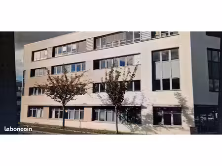 plateaux de bureaux rdc 246 m²  saint-grégoire (parc edonia)