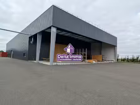 ivile (27) - bâtiment d'activités de 1640 m² env. à vendre