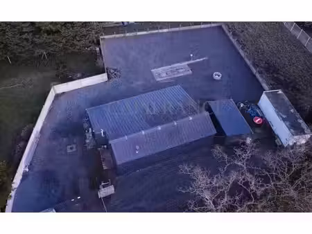 location local d’activités plouisy 22200 140m²