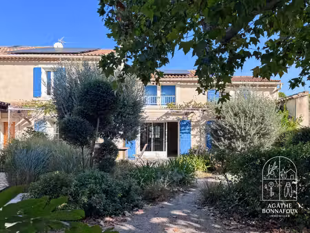 mas 199 m2 sur 1500 m2 de terrain avec piscine
