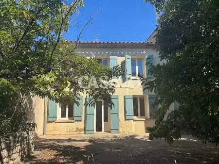 vente maison 5 pièces de 151m² - 84400 villars