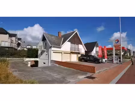 box à louer à koksijde pour € 950