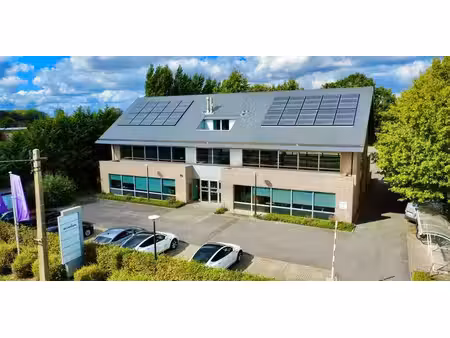bureau à louer à lochristi pour € 3.611