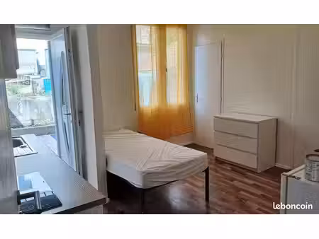 immeuble de rapport  6 chambres + studio  3 min du luxembourg