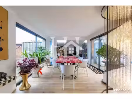 local commercial 250 m² angresse