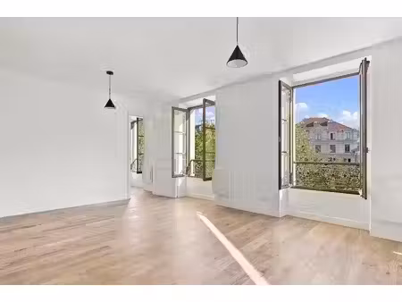 vente appartement 3 pièces 54.03 m² à paris 10ème (75010)  610 000 €