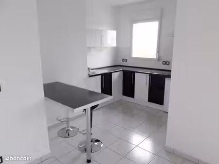loue appartement t2