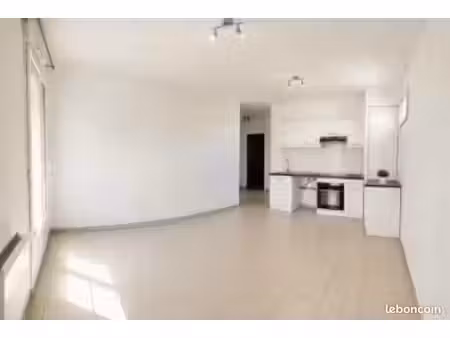 à louer appartement t2 vitrolles