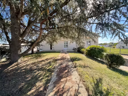 maison familiale - 150 m2 - 5/6 chambres - terrain de 1670 m2