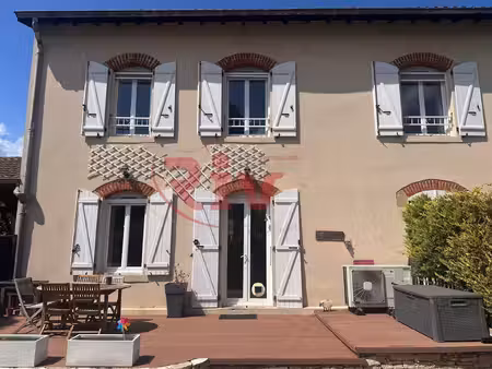 maison en duplex de 72 m2 avec terrasse  parking et cave - s
