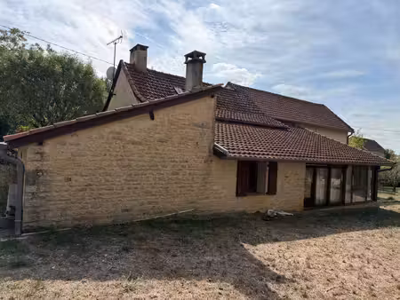 maison en pierre de 155 m² en pleine nature – ginals (82330)