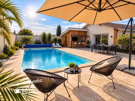 villa rénovée avec piscine et studio indépendant