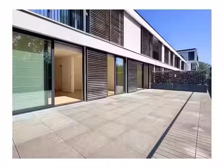 rez-de-chaussée à louer à rue pierre broodcoorens 46 la hulpe (vbe75518)