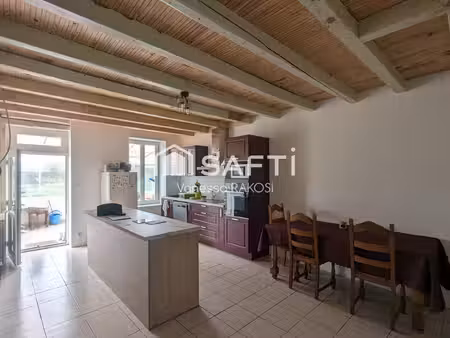 archingeay maison de 135 m2   4 chambres
