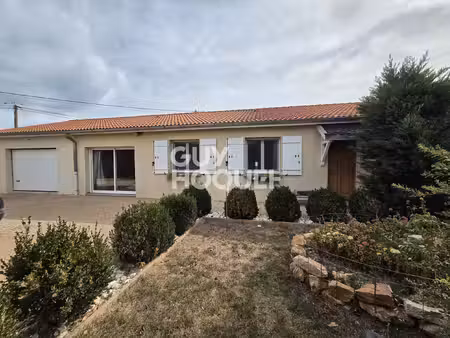 maison à vendre de 6 pièces de 112m² avec grand garage et jardin