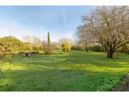 tournefeuille maison individuelle sur terrain 3000 m2 avec garage  dépendances et piscine