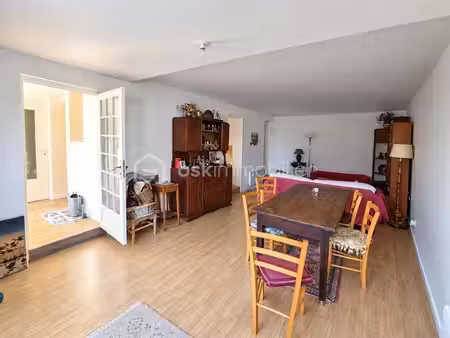 immeuble de 144 m² à aixe-sur-vienne