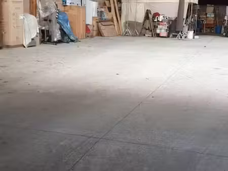 local / entrepôt / garage de 303 m² – fort potentiel à libourne