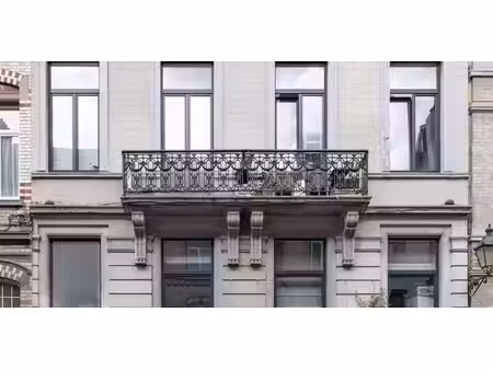 maison de maître à vendre à saint-gilles pour € 730.000 avec 6 chambres à coucher