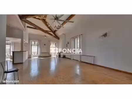 montpellier celleneuve — maison t5 de 210 m² avec jardin  terrasse et garage