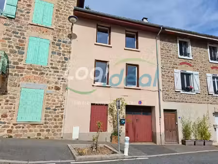 maison de village sur la commune de grandris