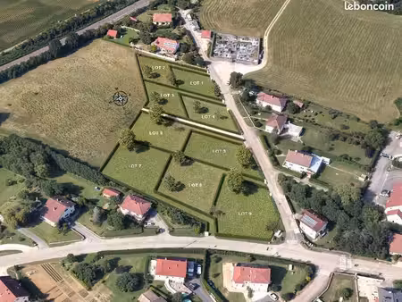 terrain 1 024 m² banvillars